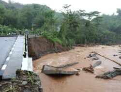 Dampak Banjir, Tanah Longsor, Pergeseran Tanah dan Angin Kencang di Kabupaten Sukabumi Jawa Barat